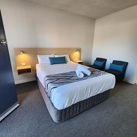 Country Gardens Motel 쿠나바라브란 외부 사진