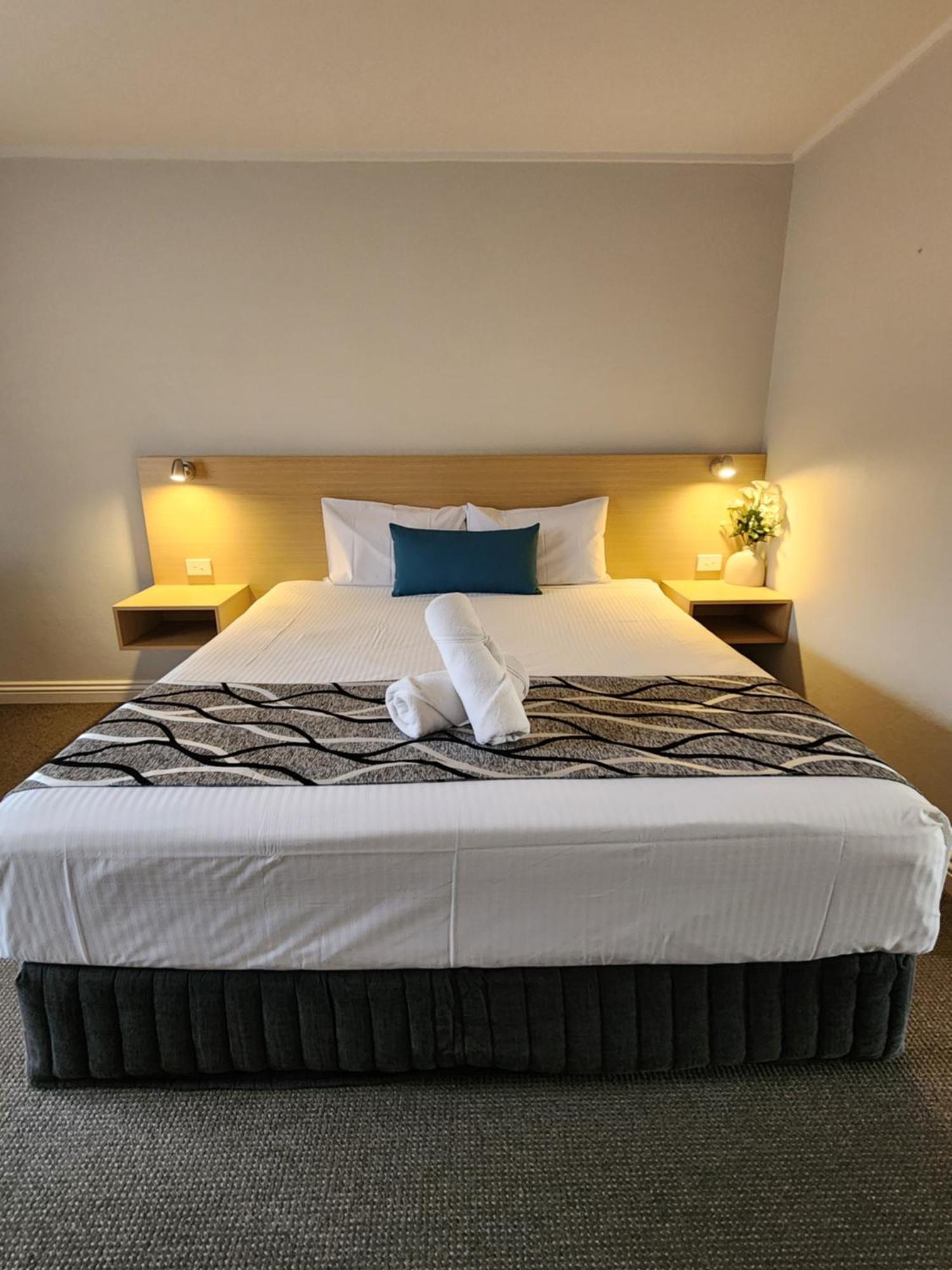 Country Gardens Motel 쿠나바라브란 외부 사진